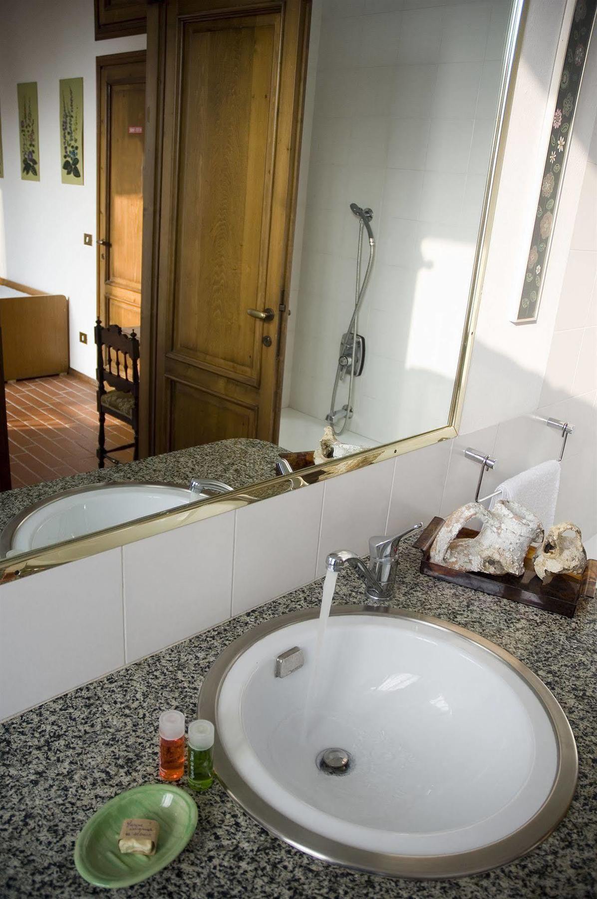 ليرنا Bed And Breakfast Casa Nini المظهر الخارجي الصورة